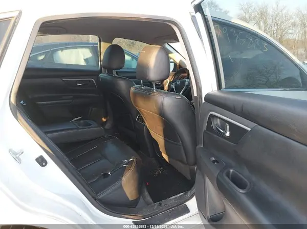 1N4AL3AP8HC184676 2017 NISSAN ALTIMA - Image 8