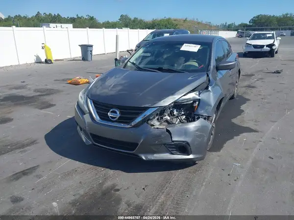 1N4AL3AP8HC189554 2017 NISSAN ALTIMA - Image 2