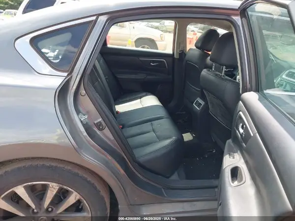 1N4AL3AP8HC191787 2017 NISSAN ALTIMA - Image 8
