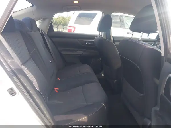 1N4AL3AP8HC192826 2017 NISSAN ALTIMA - Image 8