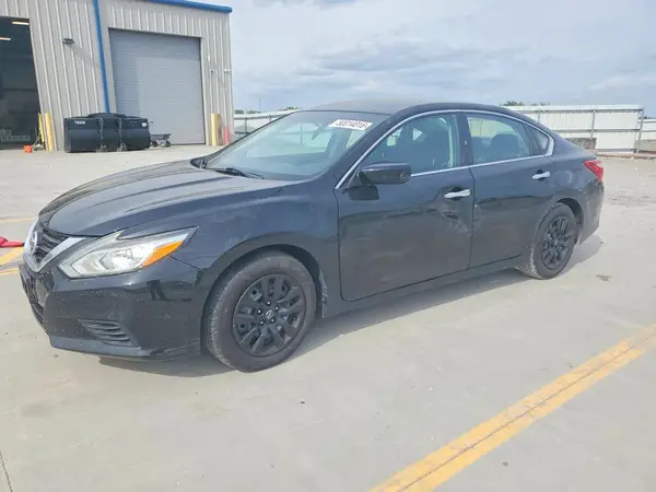 1N4AL3AP8HC194804 2017 NISSAN ALTIMA - Image 1