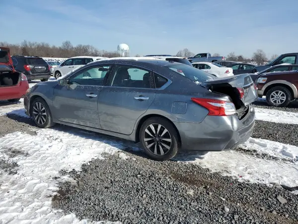 1N4AL3AP8HC196536 2017 NISSAN ALTIMA - Image 2