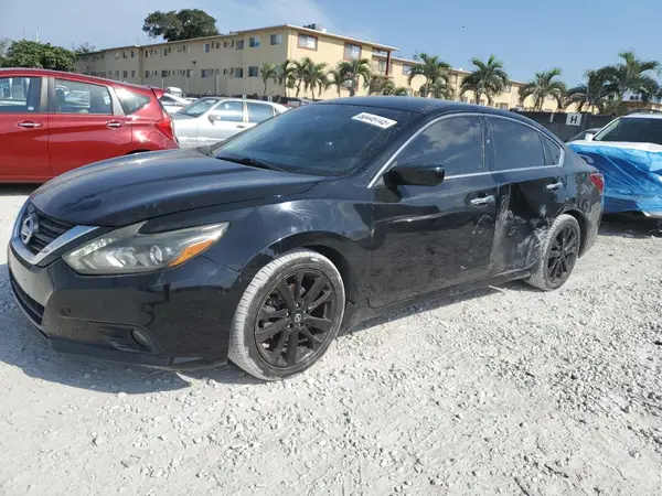 1N4AL3AP8HC197427 2017 NISSAN ALTIMA - Image 1