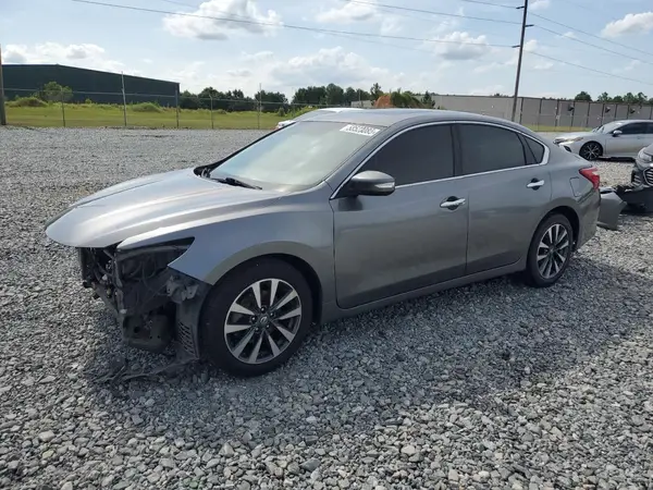 1N4AL3AP8HC201640 2017 NISSAN ALTIMA - Image 1