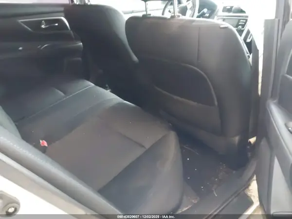 1N4AL3AP8HC202030 2017 NISSAN ALTIMA - Image 8