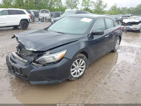 1N4AL3AP8HC202240 2017 NISSAN ALTIMA - Image 2