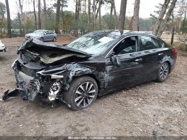 1N4AL3AP8HC202447 2017 NISSAN ALTIMA - Image 2