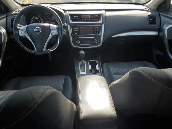 1N4AL3AP8HC207082 2017 NISSAN ALTIMA - Image 8