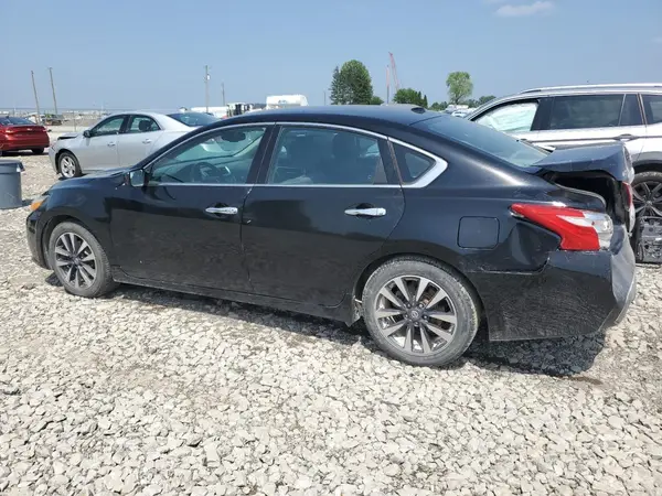 1N4AL3AP8HC207602 2017 NISSAN ALTIMA - Image 2
