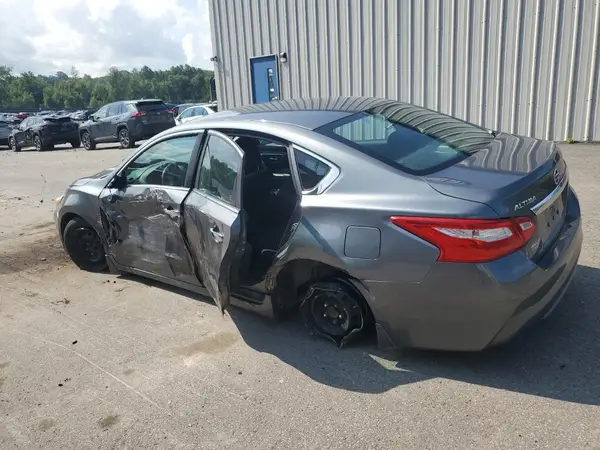 1N4AL3AP8HC209690 2017 NISSAN ALTIMA - Image 2