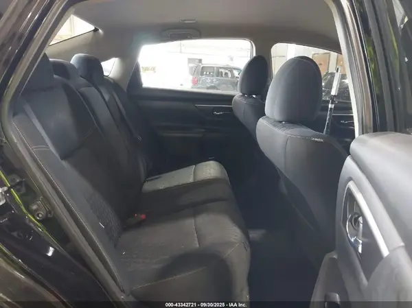 1N4AL3AP8HC211410 2017 NISSAN ALTIMA - Image 8