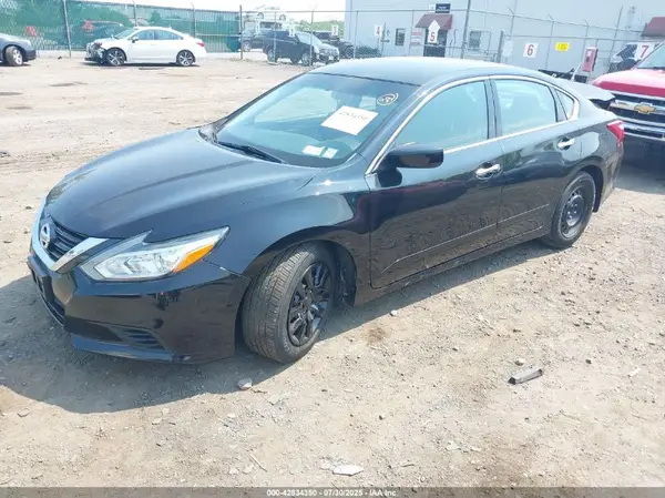 1N4AL3AP8HC211486 2017 NISSAN ALTIMA - Image 2