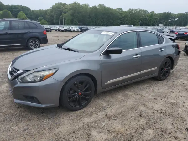 1N4AL3AP8HC211567 2017 NISSAN ALTIMA - Image 1