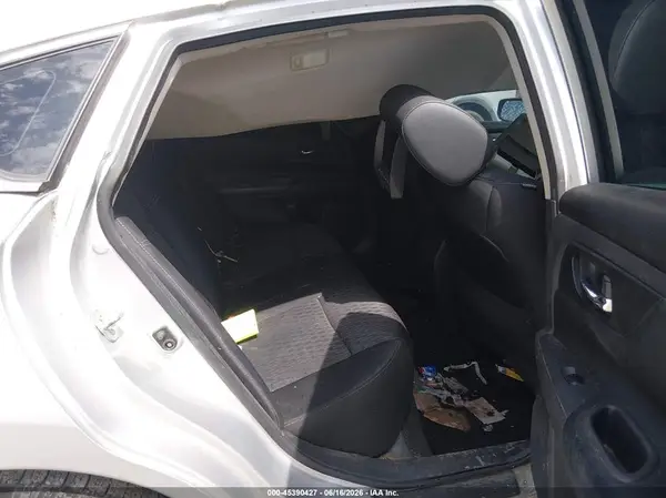 1N4AL3AP8HC219913 2017 NISSAN ALTIMA - Image 8