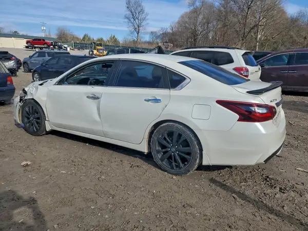 1N4AL3AP8HC221094 2017 NISSAN ALTIMA - Image 2
