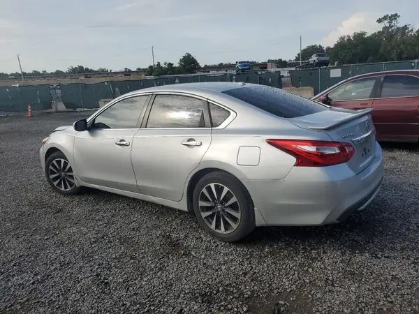 1N4AL3AP8HC224092 2017 NISSAN ALTIMA - Image 2