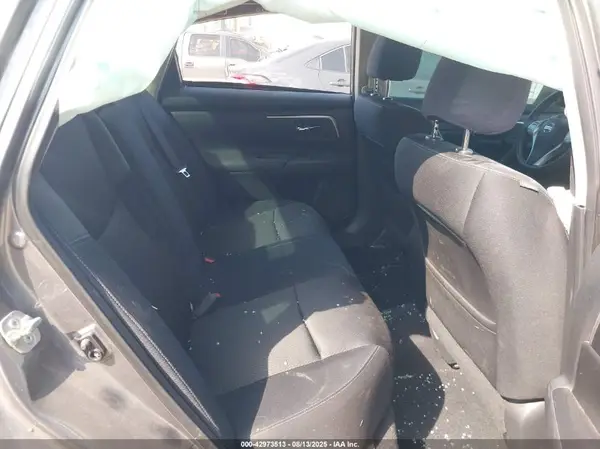 1N4AL3AP8HC225033 2017 NISSAN ALTIMA - Image 8