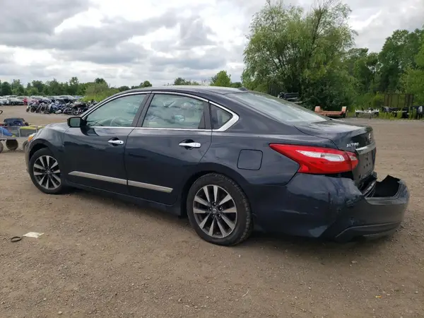 1N4AL3AP8HC225484 2017 NISSAN ALTIMA - Image 2