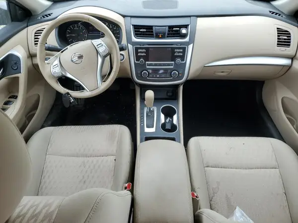 1N4AL3AP8HC225484 2017 NISSAN ALTIMA - Image 8