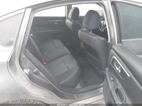 1N4AL3AP8HC226568 2017 NISSAN ALTIMA - Image 8