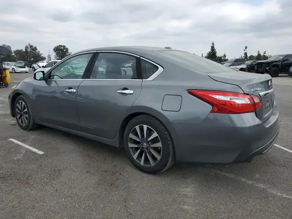 1N4AL3AP8HC227350 2017 NISSAN ALTIMA - Image 2