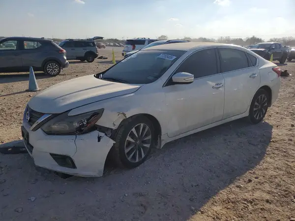 1N4AL3AP8HC227624 2017 NISSAN ALTIMA - Image 1