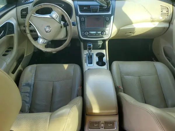 1N4AL3AP8HC227624 2017 NISSAN ALTIMA - Image 8