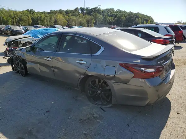1N4AL3AP8HC227784 2017 NISSAN ALTIMA - Image 2