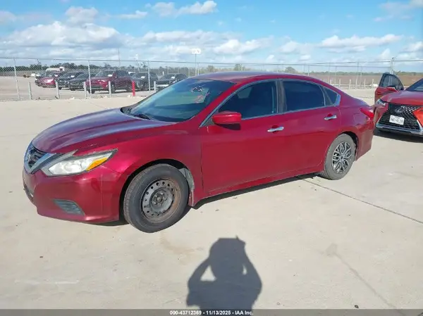 1N4AL3AP8HC230250 2017 NISSAN ALTIMA - Image 2