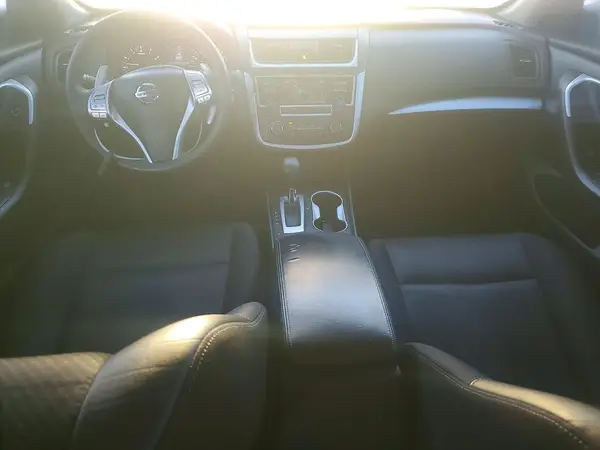 1N4AL3AP8HC230507 2017 NISSAN ALTIMA - Image 8