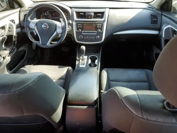 1N4AL3AP8HC230748 2017 NISSAN ALTIMA - Image 8