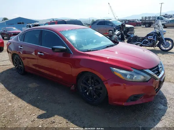 1N4AL3AP8HC232581 2017 NISSAN ALTIMA - Image 1