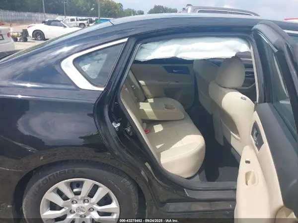 1N4AL3AP8HC233388 2017 NISSAN ALTIMA - Image 8