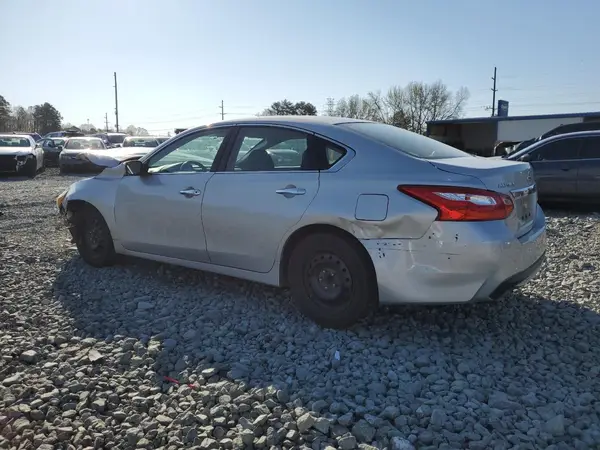 1N4AL3AP8HC234220 2017 NISSAN ALTIMA - Image 2