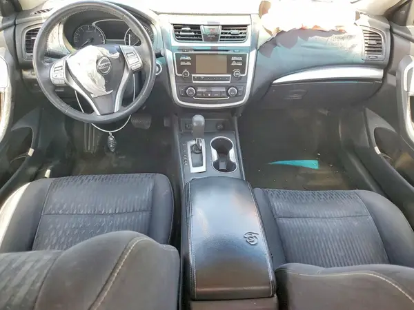 1N4AL3AP8HC236095 2017 NISSAN ALTIMA - Image 8