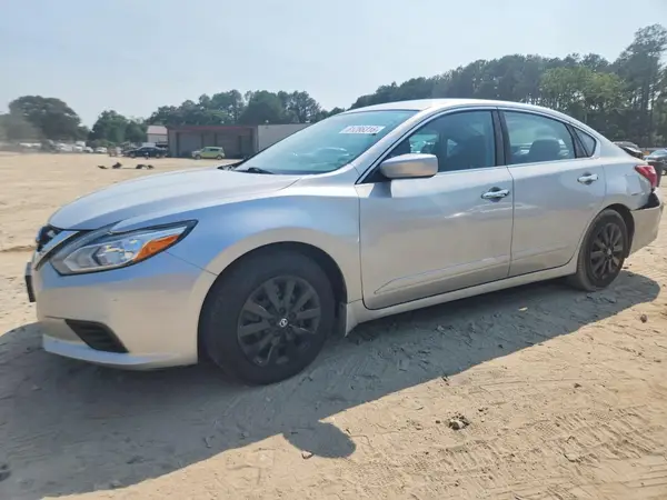 1N4AL3AP8HC236131 2017 NISSAN ALTIMA - Image 1