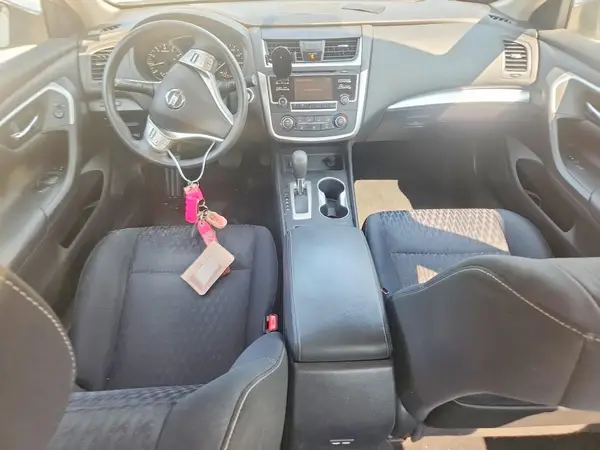 1N4AL3AP8HC236131 2017 NISSAN ALTIMA - Image 8