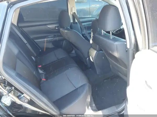 1N4AL3AP8HC238574 2017 NISSAN ALTIMA - Image 8