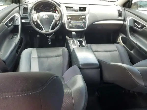 1N4AL3AP8HC239076 2017 NISSAN ALTIMA - Image 8
