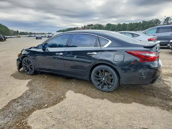 1N4AL3AP8HC240521 2017 NISSAN ALTIMA - Image 2