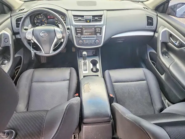 1N4AL3AP8HC240521 2017 NISSAN ALTIMA - Image 8