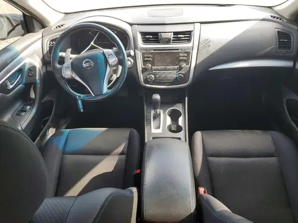 1N4AL3AP8HC241023 2017 NISSAN ALTIMA - Image 8