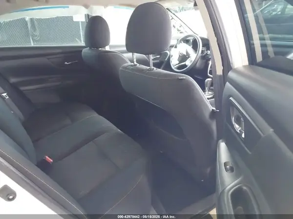 1N4AL3AP8HC241880 2017 NISSAN ALTIMA - Image 8
