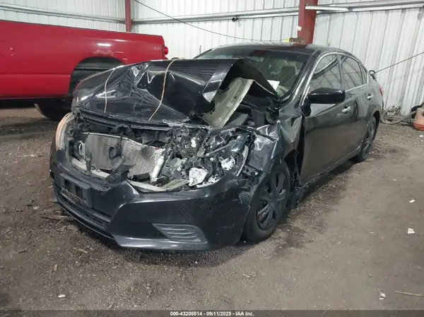1N4AL3AP8HC242611 2017 NISSAN ALTIMA - Image 2