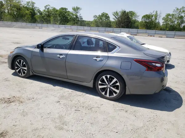1N4AL3AP8HC249137 2017 NISSAN ALTIMA - Image 2