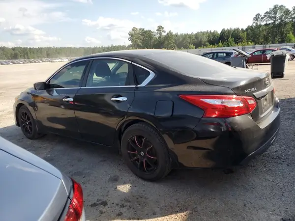 1N4AL3AP8HC249736 2017 NISSAN ALTIMA - Image 2