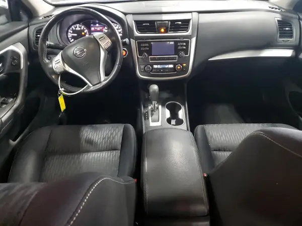 1N4AL3AP8HC250160 2017 NISSAN ALTIMA - Image 8