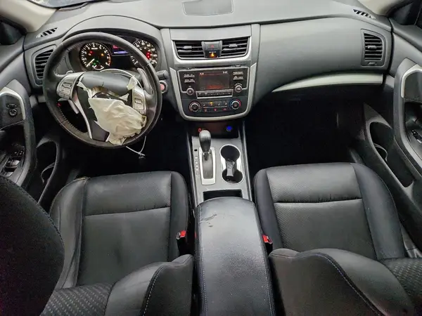 1N4AL3AP8HC250420 2017 NISSAN ALTIMA - Image 8