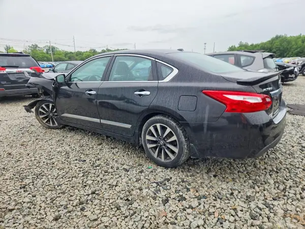 1N4AL3AP8HC250658 2017 NISSAN ALTIMA - Image 2