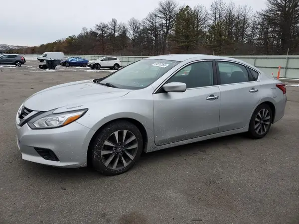 1N4AL3AP8HC253768 2017 NISSAN ALTIMA - Image 1